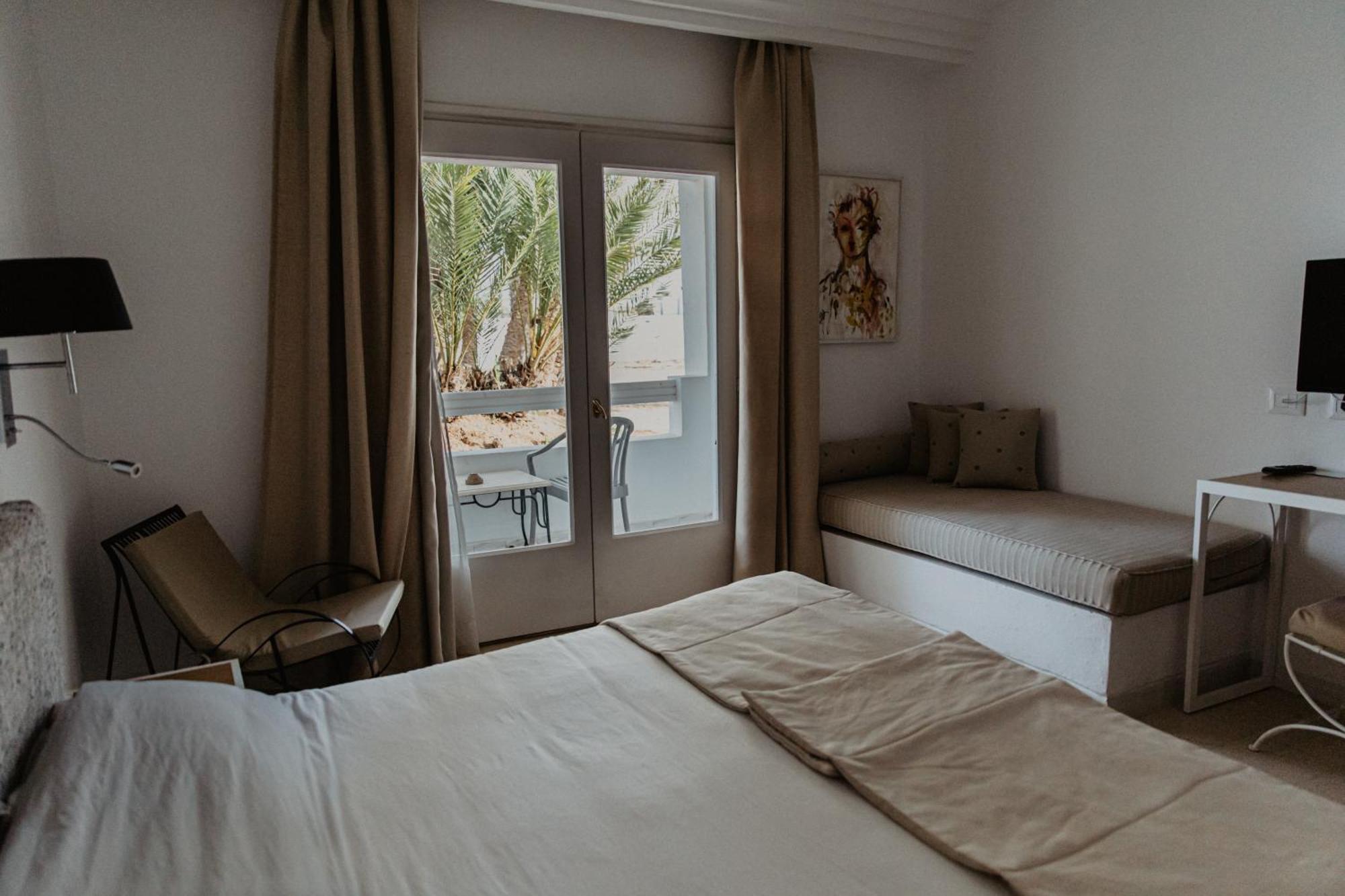 Hotel Bougainvillier Djerba Taguermess ภายนอก รูปภาพ